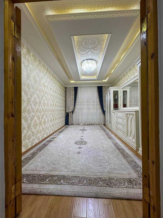 Продаётся своя 3-х комнатная квартира на Ахмад Югнакий!!!