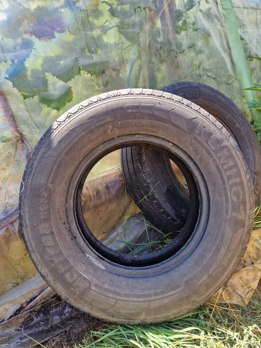 Гуми за бус 225/75R16C