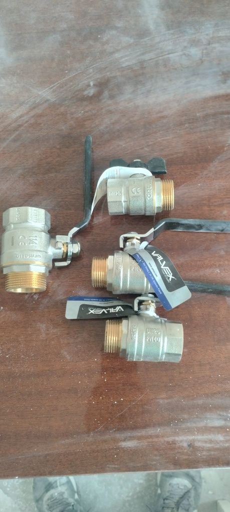 Robinet inox 1 1/4" ,filiere Wurth, Siguranțe automate Schneider, pile