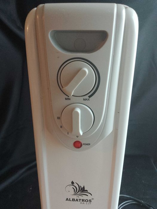 Calorifer electric ulei Albatros RA-13T, 3 viteze, 3000 W, 13 elementi