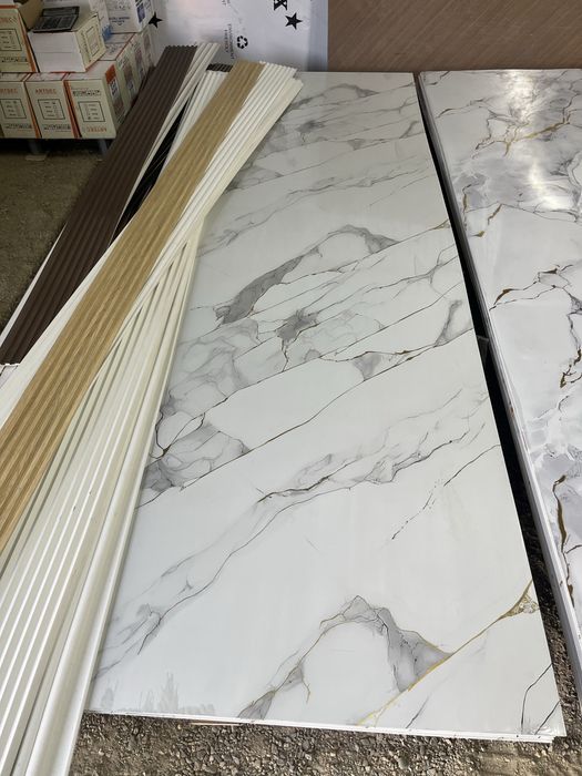 Шпон понэли ,гибкий мрамор, луверы,плинтуса,молдинги,стеновые понэли..