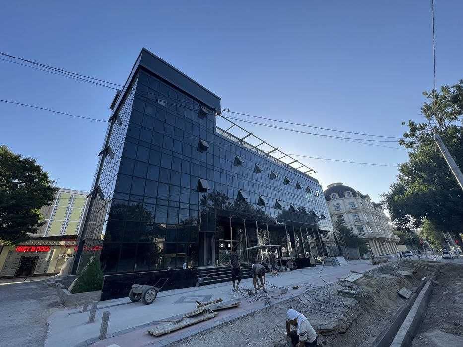 Аренда коммерческого здания 2200 м², 4 этажа + подвал