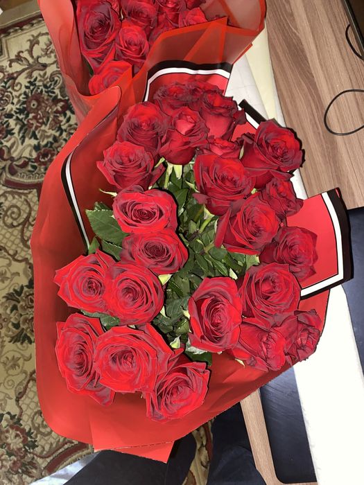 Цветы роза голондские 80см