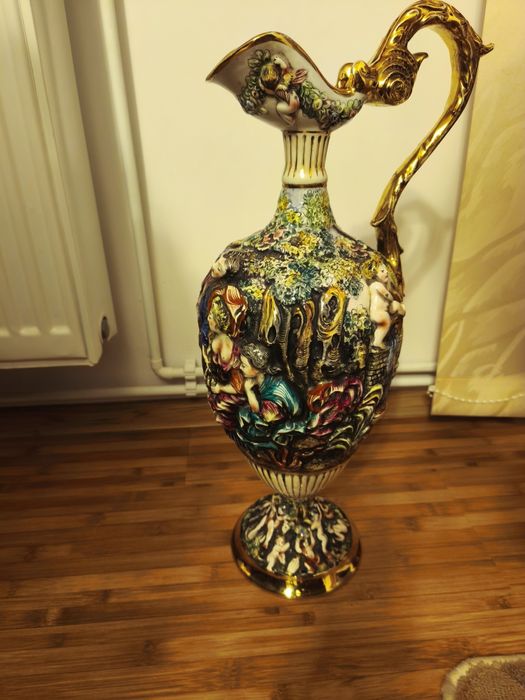 Vas porțelan Capodimonte