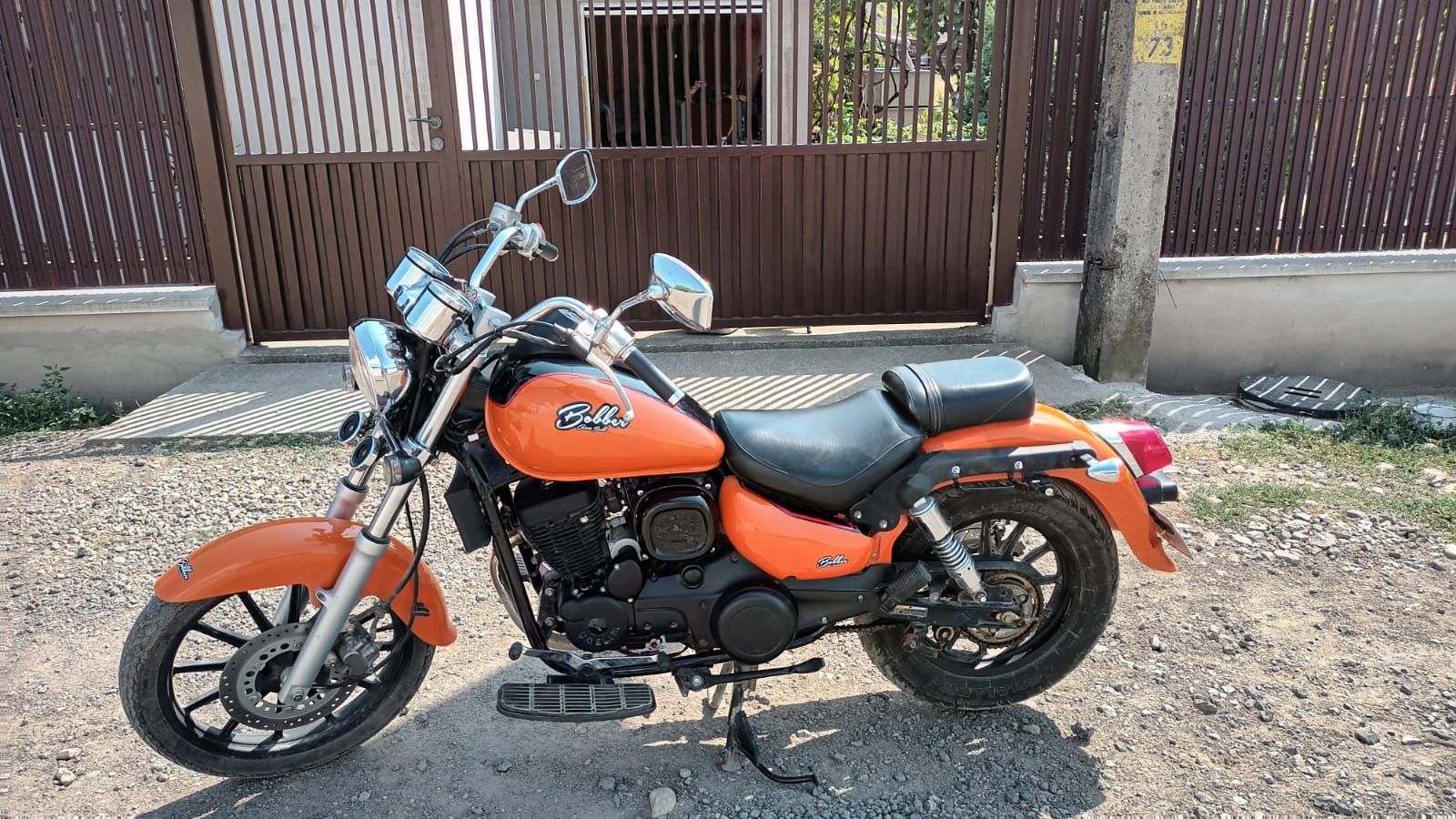 Vând Daelim Vl 125