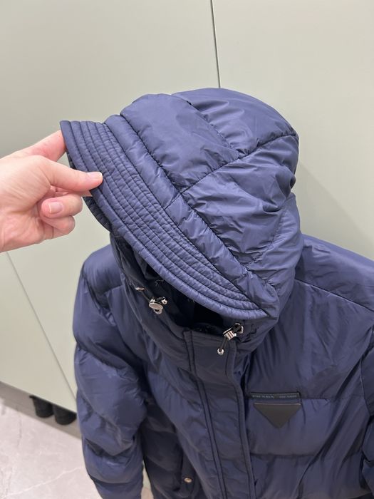 Зимнияя куртка теплая в отличном состоянии