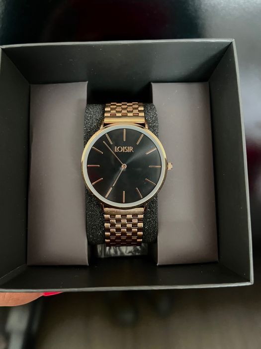 Дамски  часовник