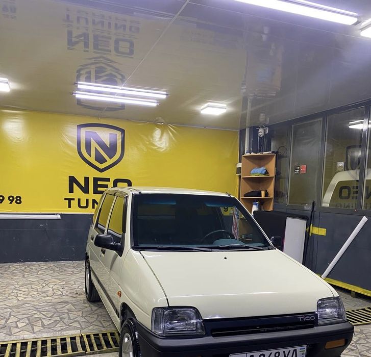 Мошина бутун юриш туриши зур чиройли мошина баракали