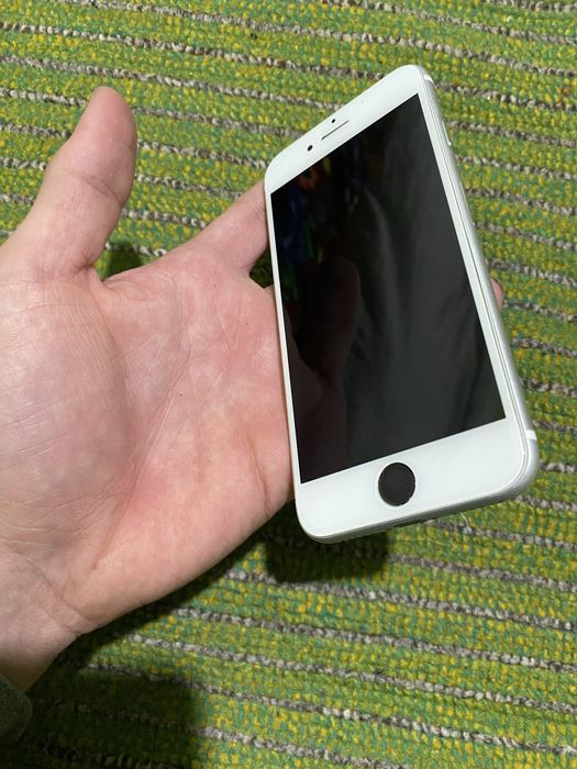 Iphone SE 2022 aybi yu ishlashi zur