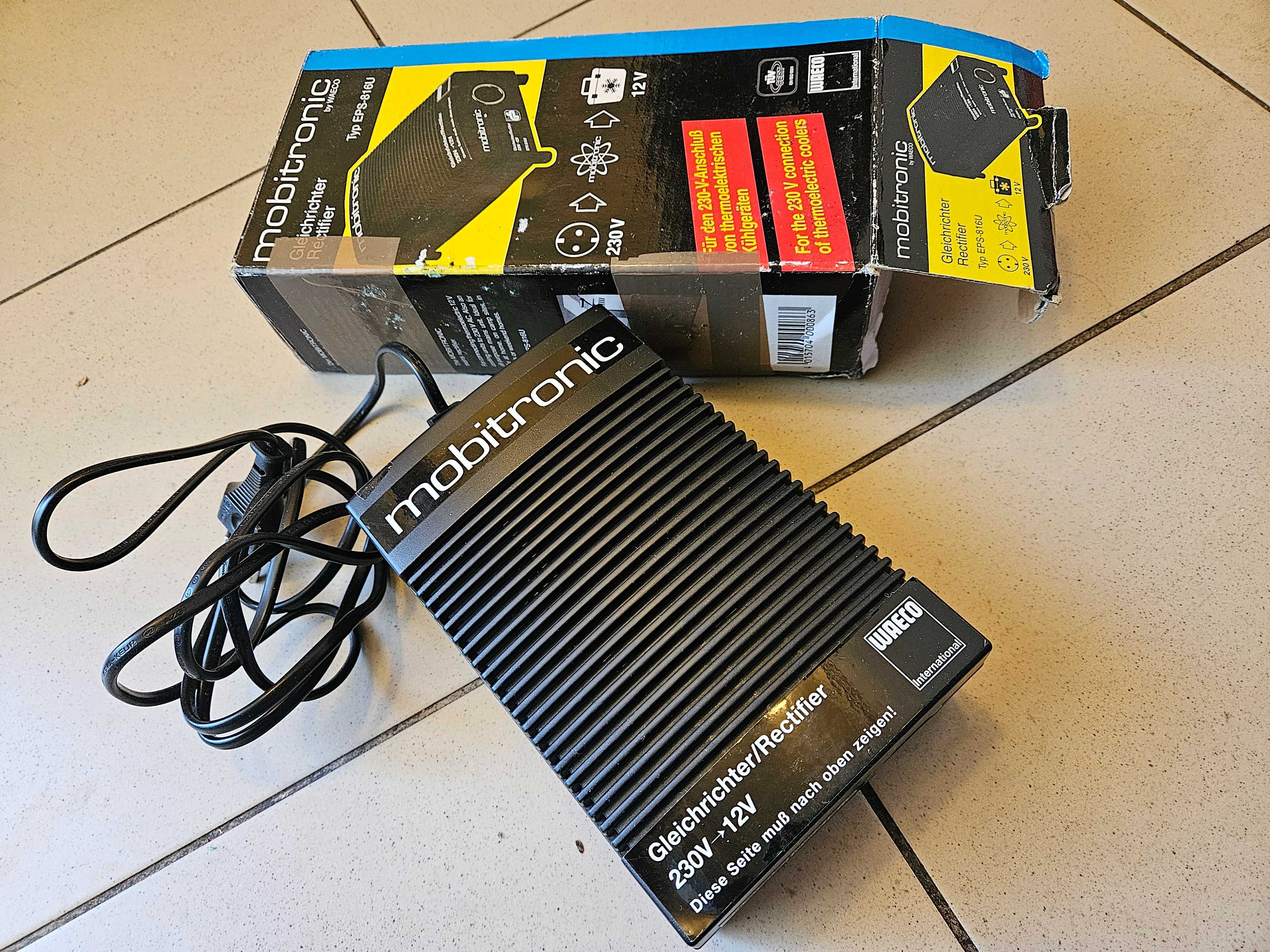 Convertor Waeco Mobitronic priza auto 220/12V, 60W