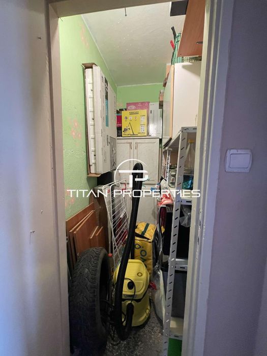 Дава се под наем Тристаен апартамент в Варна, Младост 1 - 75 кв.м за 400 € - Снимка #9