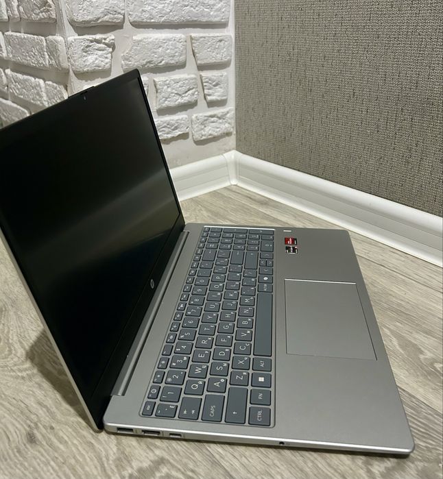 Ноутбук HP 15 новый
