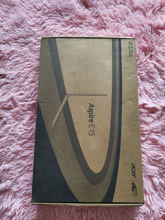 Laptop Acer Aspire E15 - defect