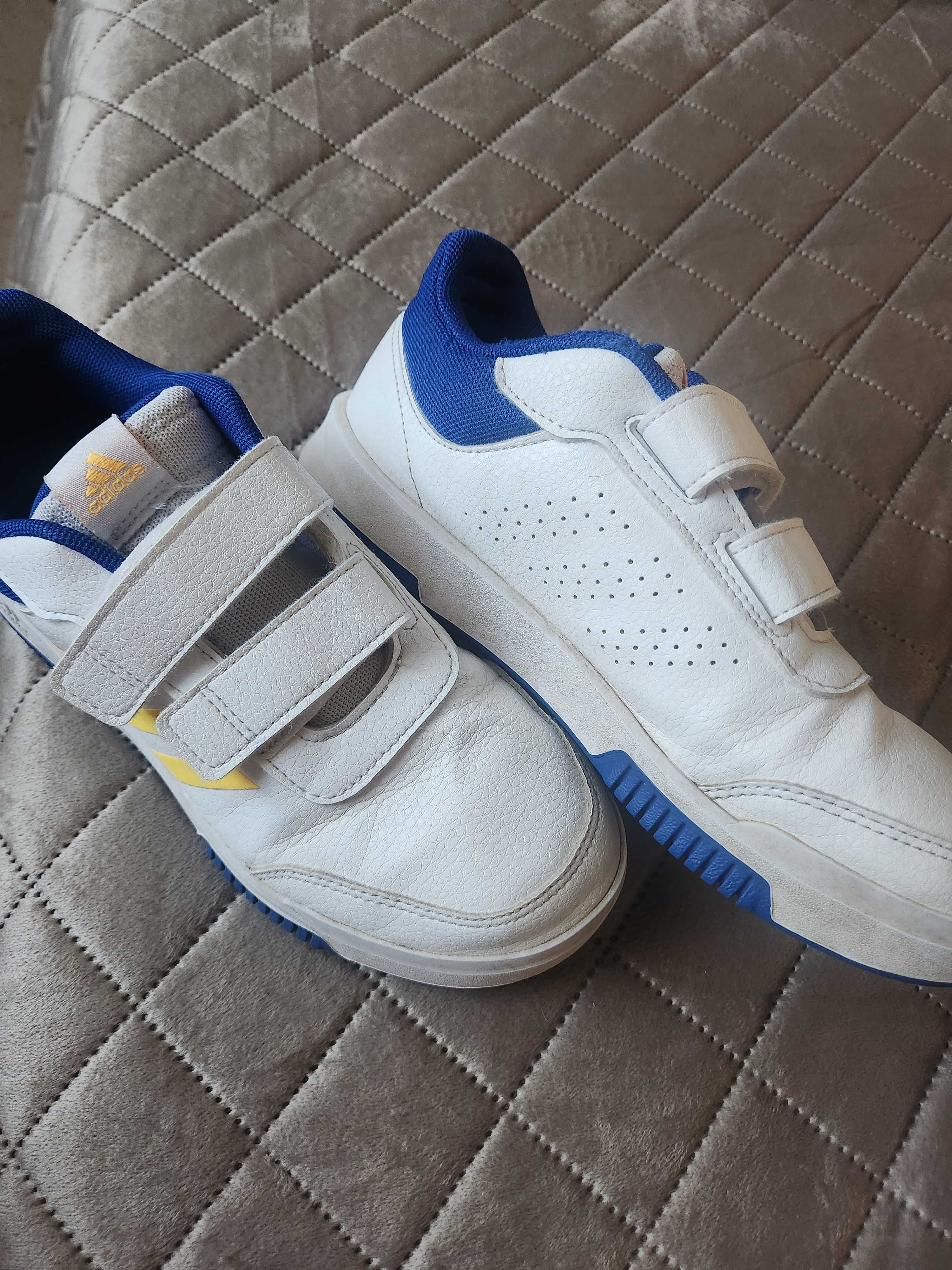 Кожени маратонки Adidas номер 36 2/3