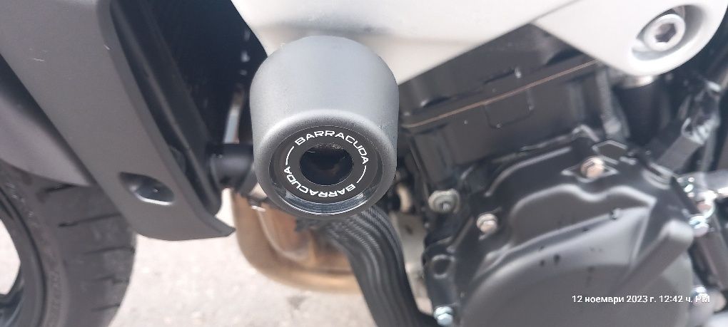 Suzuki GSR 600 2006 г.