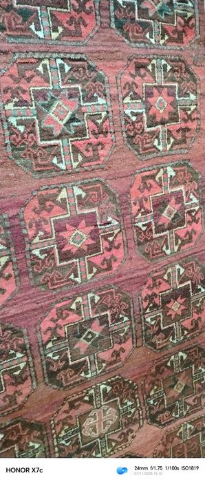 1960 yilgi qadimiy gilam