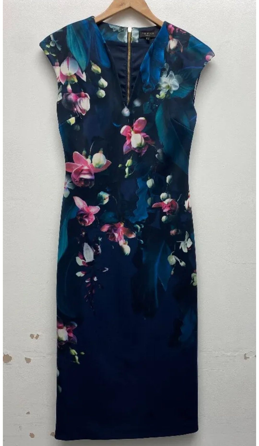 Флорална рокля m Ted Baker парти сватба цветя