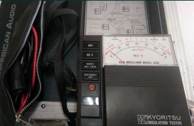 Multimetru analogic KYORITSU Made in JAPAN Model 3202 NOU