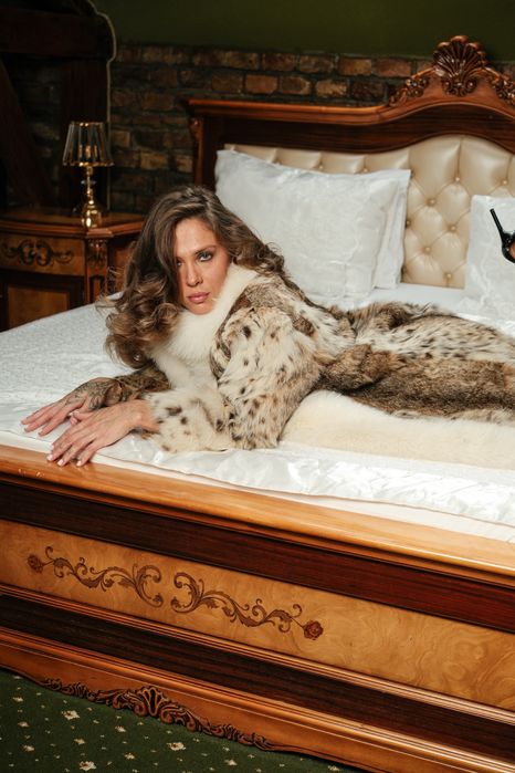 Haina lunga din blana de lynx