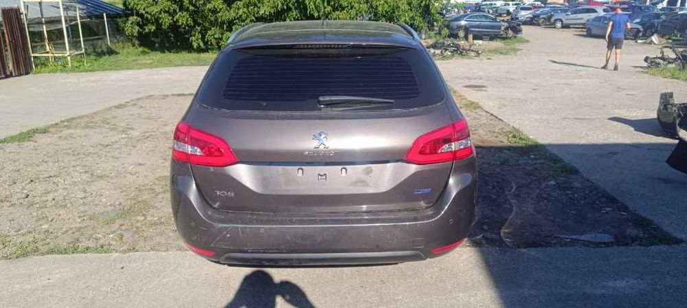 Dezmembrez Peugeot 308sw 2.0 hdi 2015