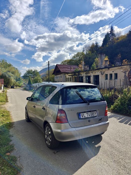 Vând Mercedes-Benz A-Class