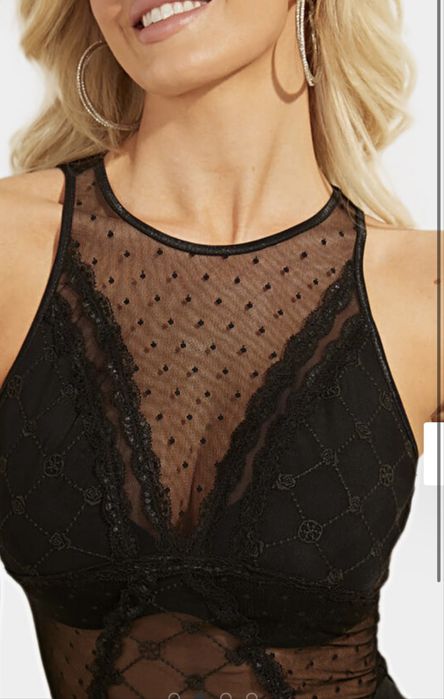 Боди guess ново.