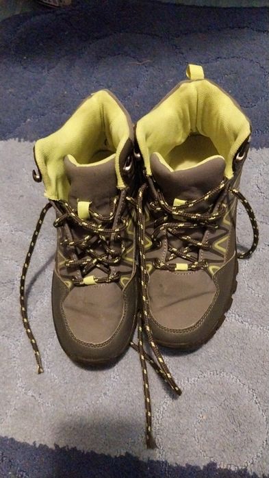 Bocanci impermeabil pentru drumețiile pe munte,  nr 36, ușori,  comozi