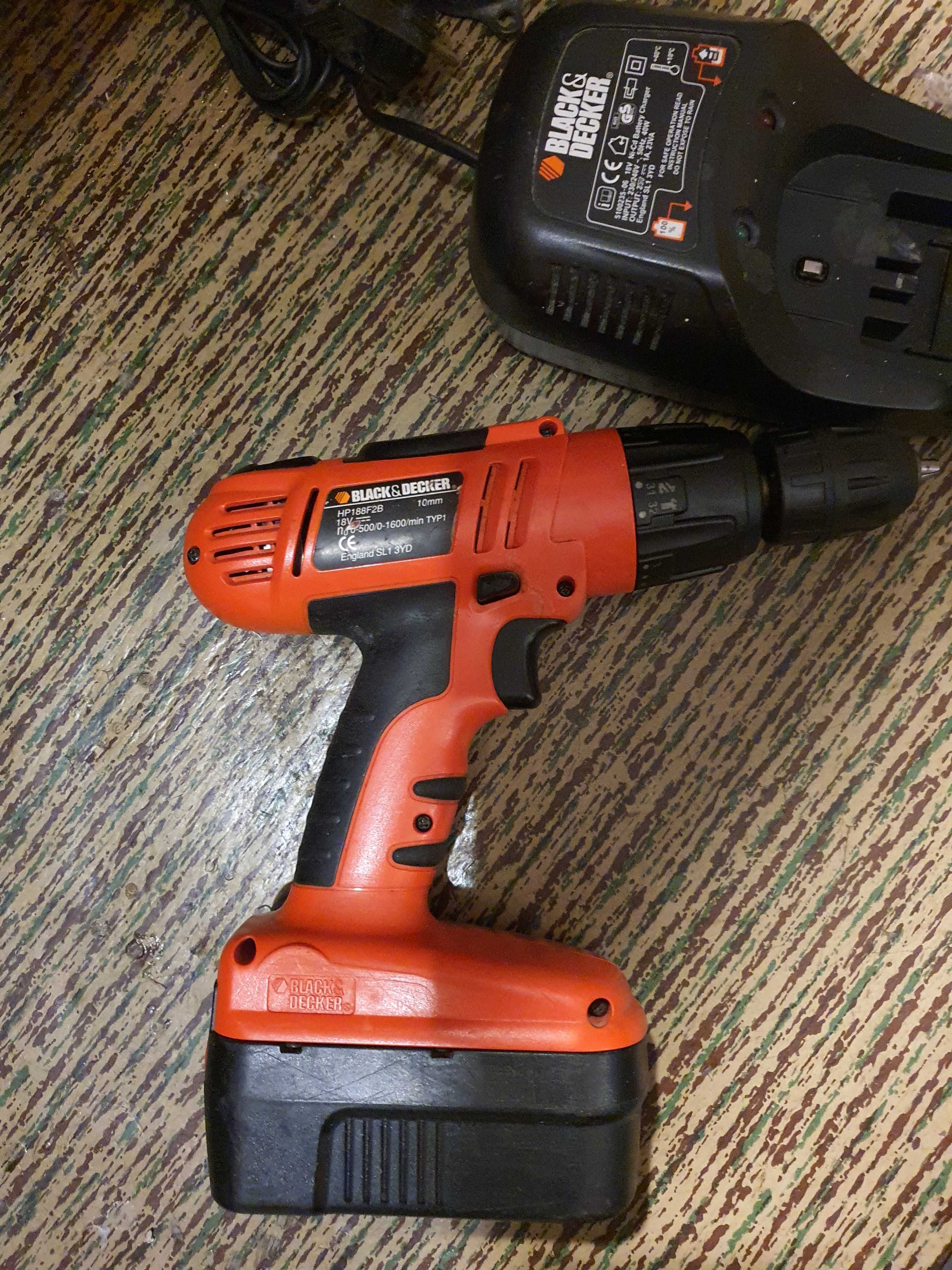 Голям винтоверт Black & Decker 18V