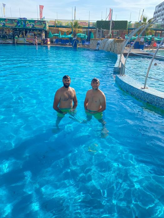 Construim garduri si porti din sipca metalica, panouri stil jaluzele,