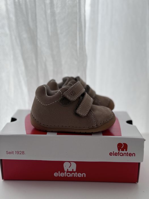 Pantofi piele Elefanten marimea 18