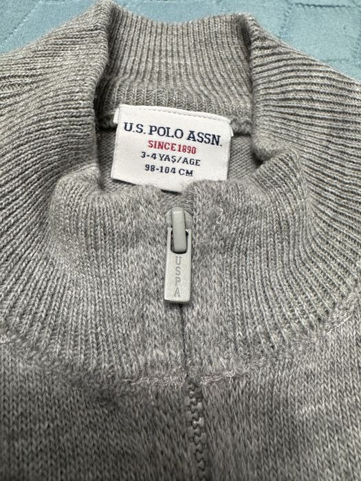 Детска жилетка US POLO 98-104 см.