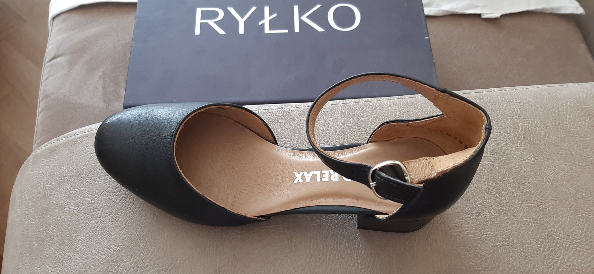 Обувки Rylko, нови, 36,5 номер