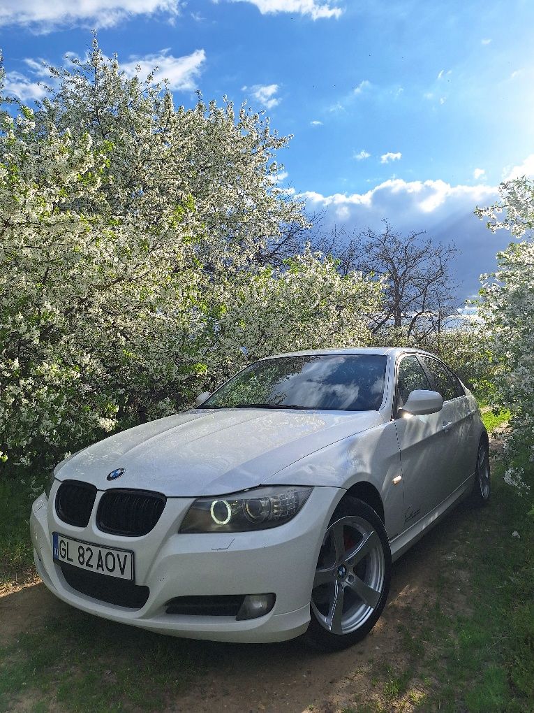 Vând BMW seria 3 E90