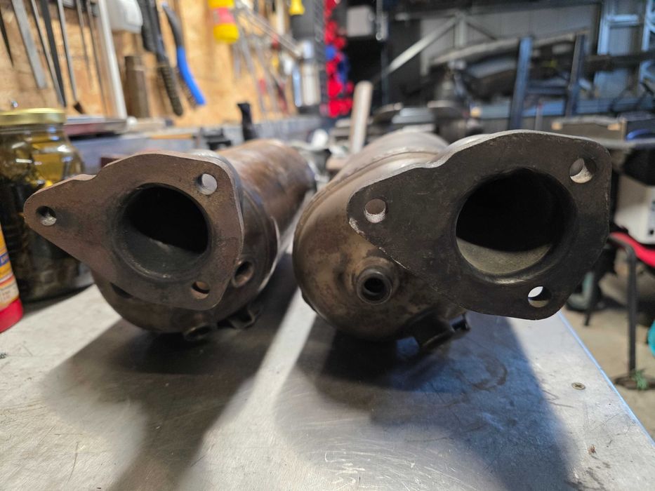 Carcasa goala filtru particule DPF Audi A4 B7 2.0 TDI