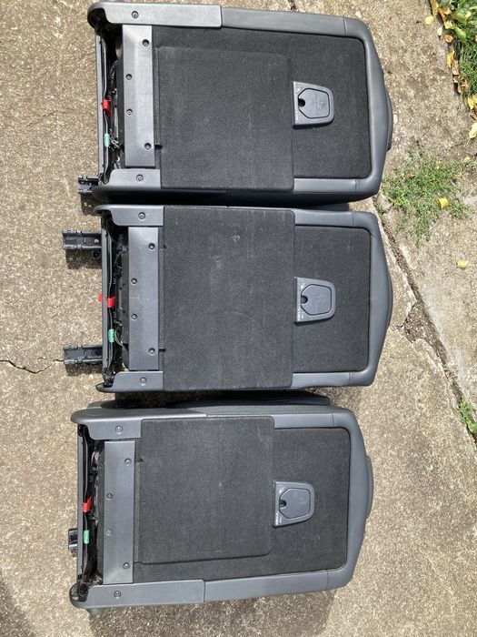 Седалки Пежо Peugeot 5008