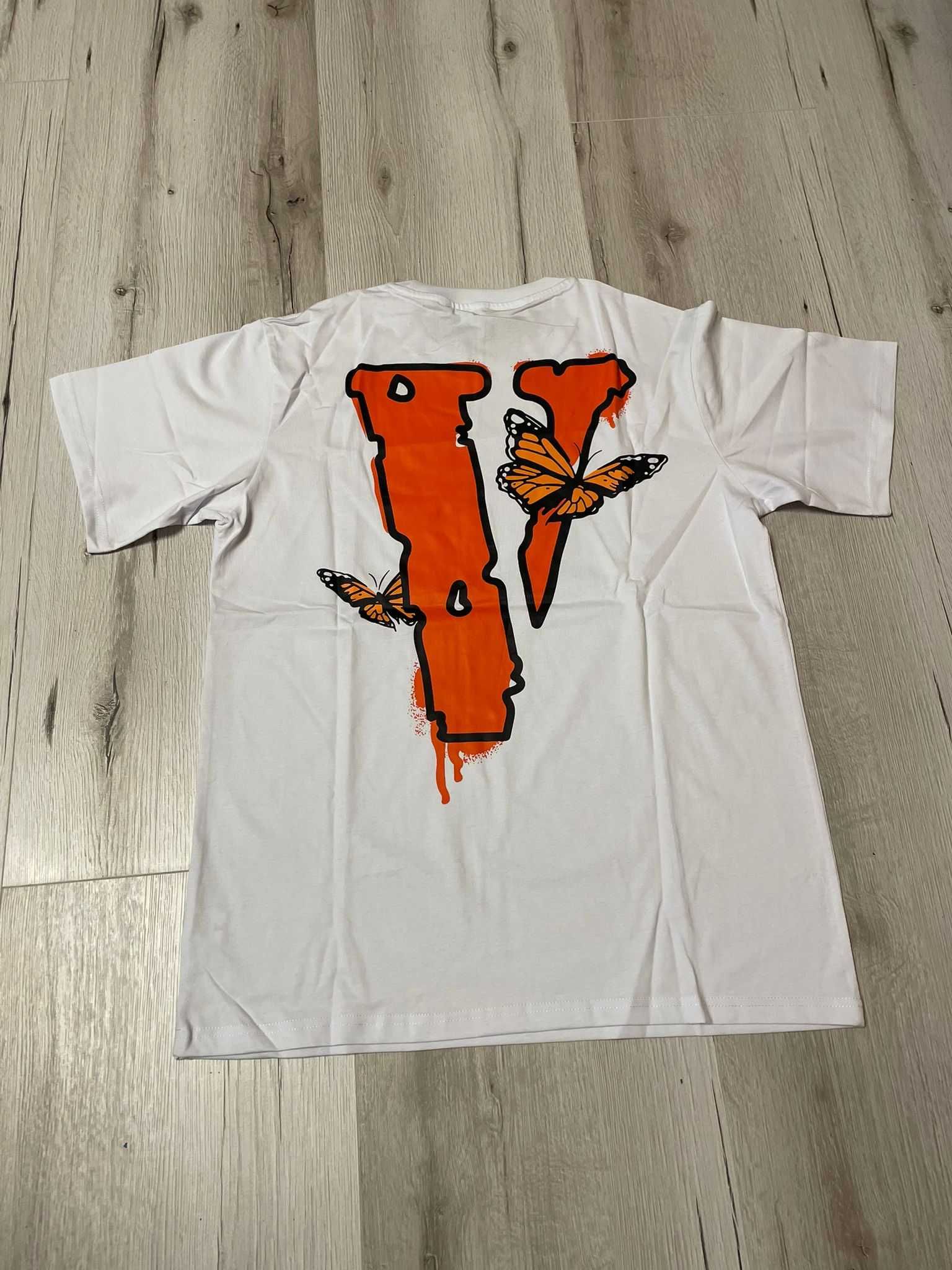 Tricou Vlone ~ Marimea M ~ Produs Nou ~ T012