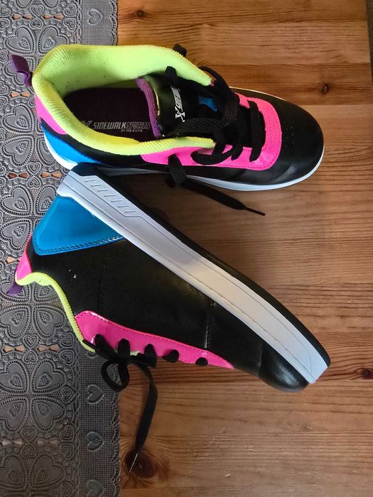 Детски маратонки с колелца