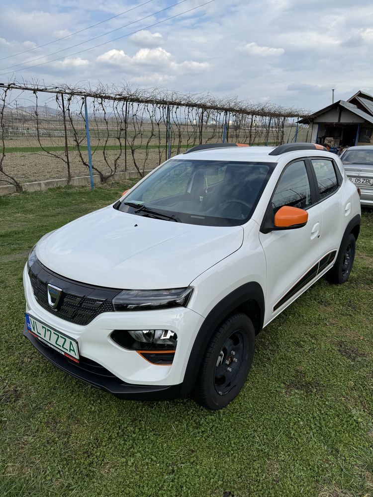 Dacia Spring + STATIE INCARCARE 7kw