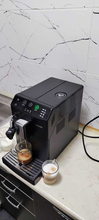 Espressor Automat Philips HD8824 Aparat cu Cafea Boabe Saeco