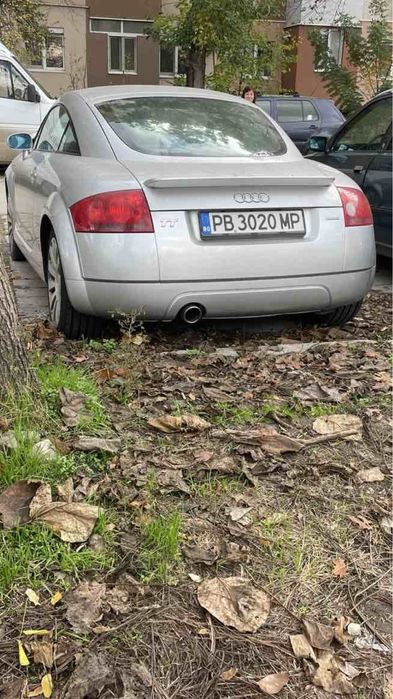 Ауди ТТ куатро 1.8т АГИ