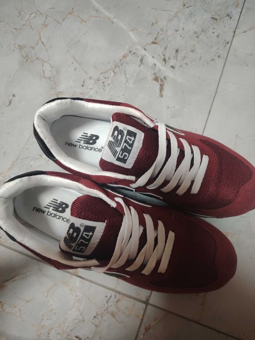 Чисто нови маратонки New balance