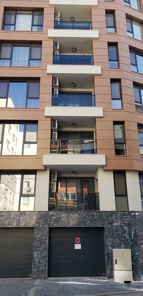 Дава се под наем Гараж / Паркомясто в Пловдив, Център - 20 кв.м за 132.6 € - Снимка #6