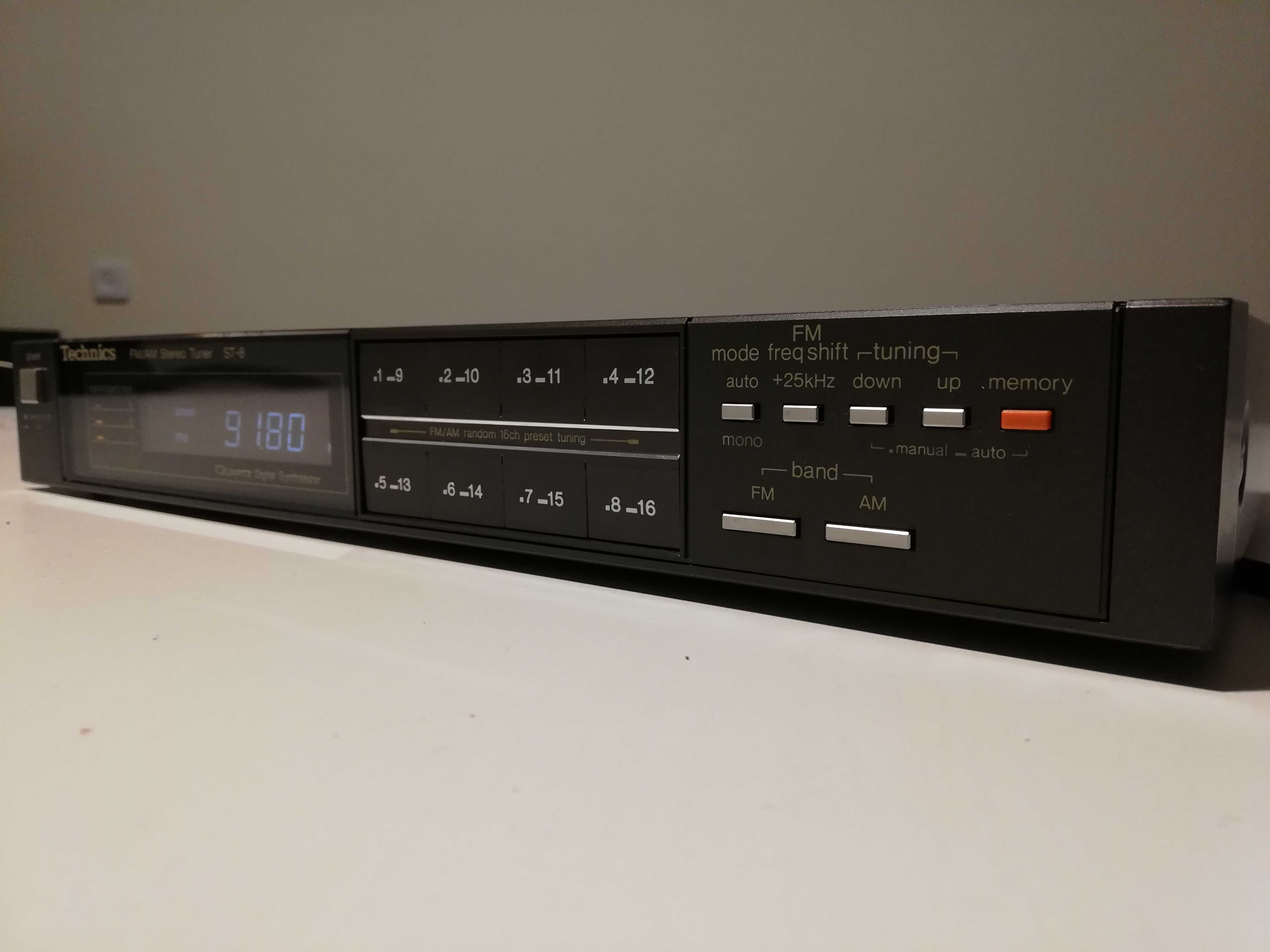 Tuner TECHNICS model ST-8 - FM Stereo/AM - Made in Japan/Impecabil