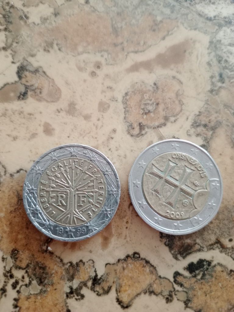 Продавам монети 2 евро