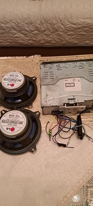 Cd player Kenwood +boxe auto LG