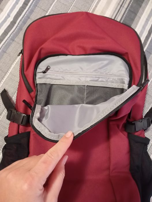 Чисто нова раница 30лв.