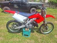 Vând honda cr 125 2T