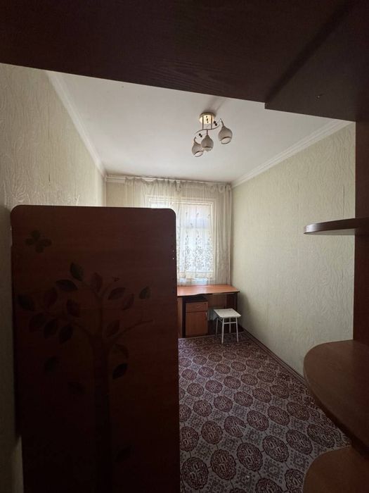 х Чиланзар 2 квартал 2/3/4 Орт.Пионериский,Разделный,Балкон:1,5х3