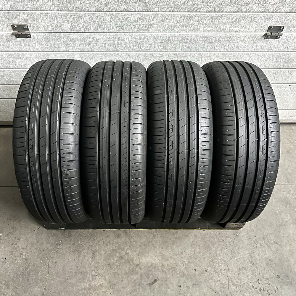 4 Anvelope vara 215 55 17 Goodyear - DOT 2020