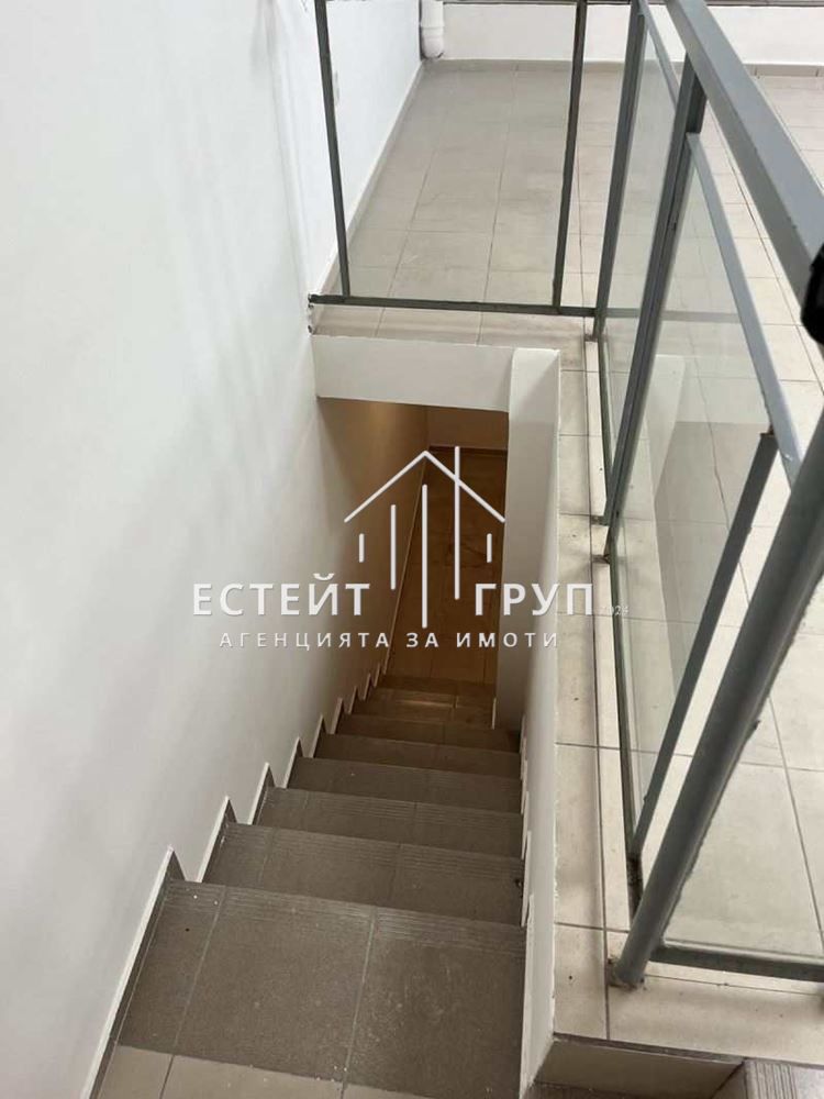 Дава се под наем Офис в Варна, Трошево - 80 кв.м за 397.8 € - Снимка #1